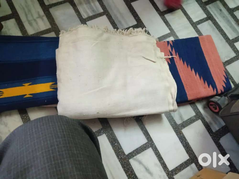 Dari khes ghar k bna huya single or double