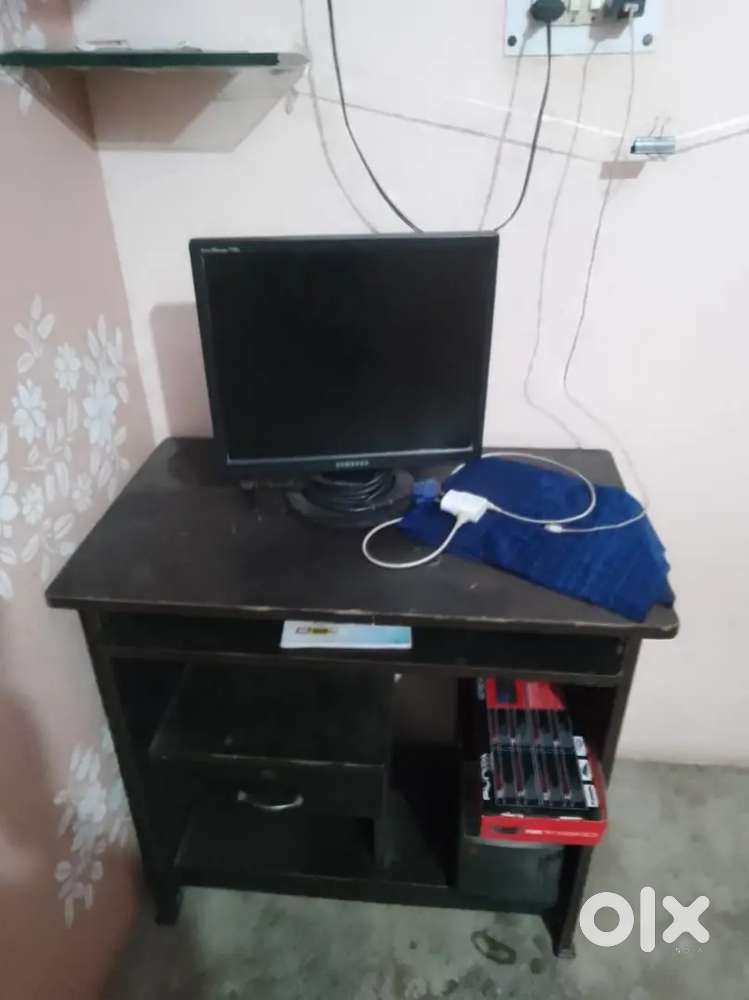 Computer and tablet with CPU mouse keyboard