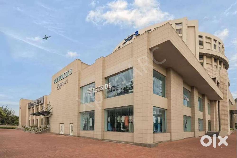 Commercial Shop in Sector-13 Dwarka