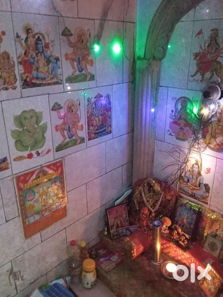 2. Room seat kichen lowi scooter parking