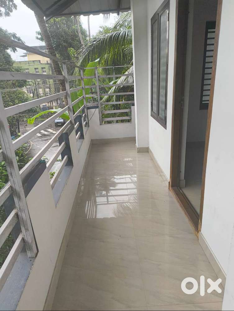 Easy access to Railway stations, bus stations, Lulu mall