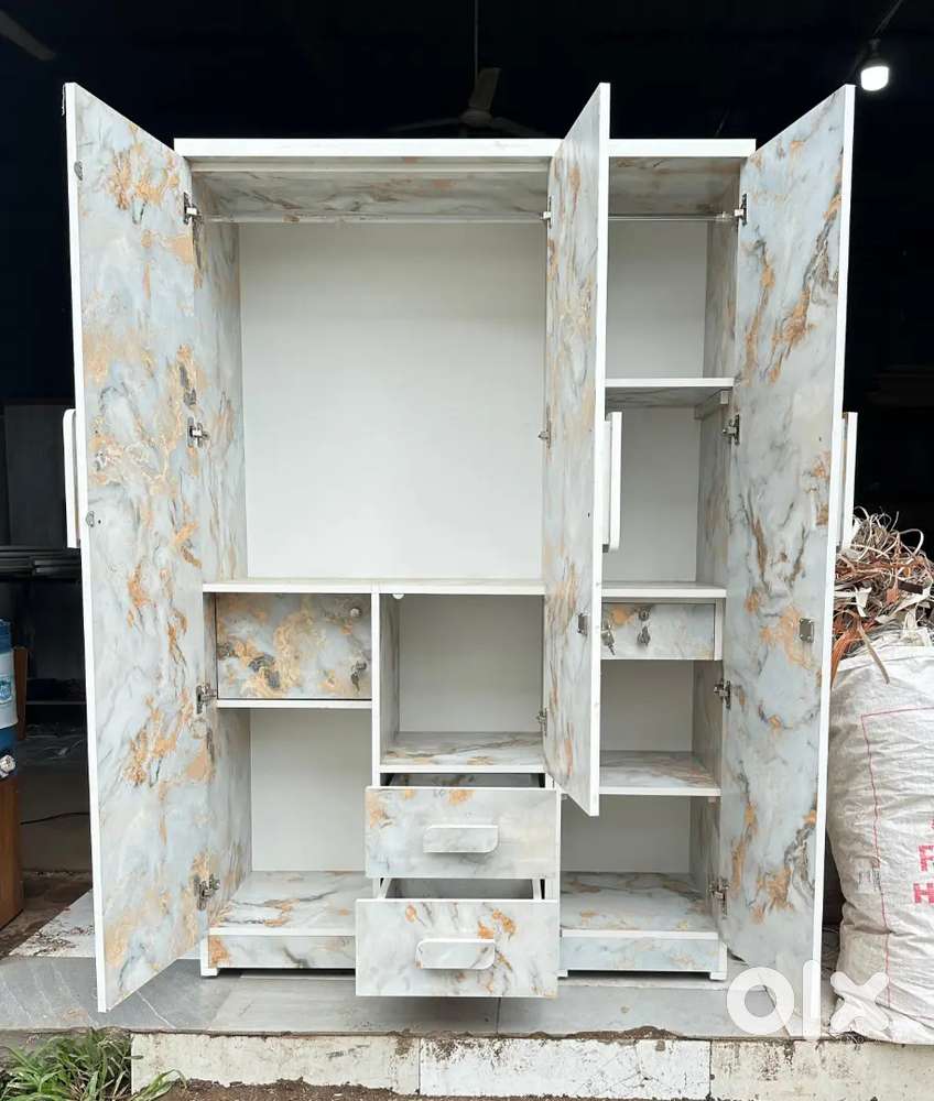 Factory price 3 Door wardrobe brand New