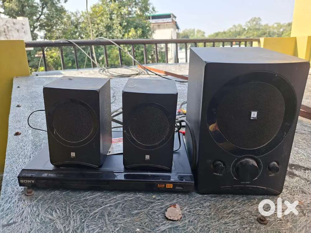 I Bell Boofer/ Speaker with Sony CD Player/CAR STEREO