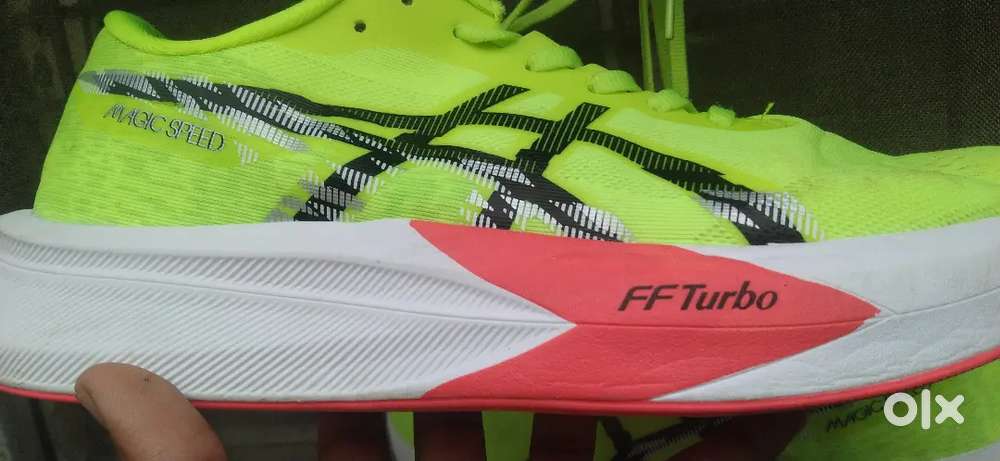 Asics magic speed 4 size 10 ff turbo