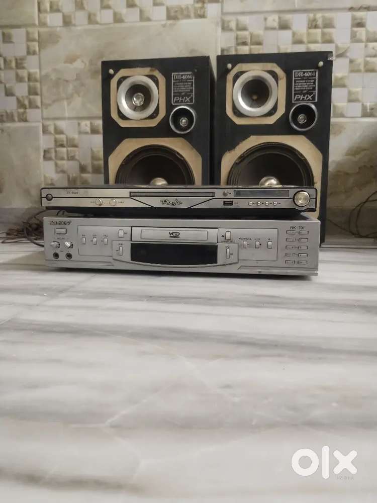 2 SPEAKER & 1CD/DVD PLAYER & 1VCD PLAYER,,,GOOD CONDITION,,
