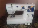 Usha Janome Excella DLX