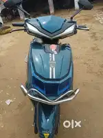 Electric scooty