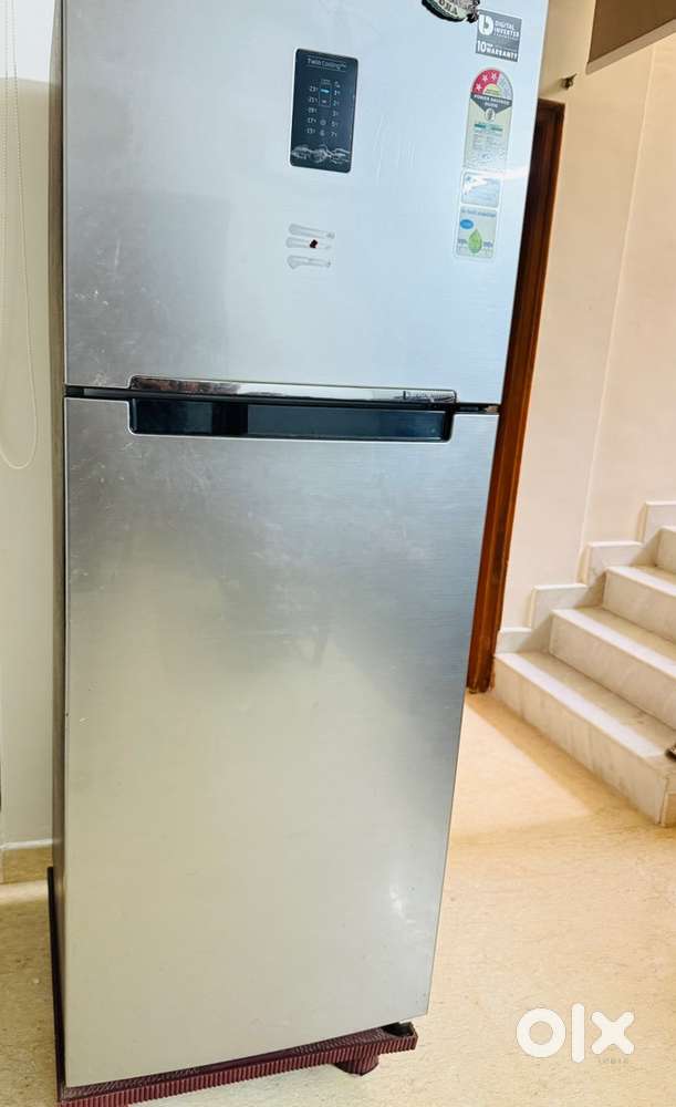 Double door samsung refrigerator
