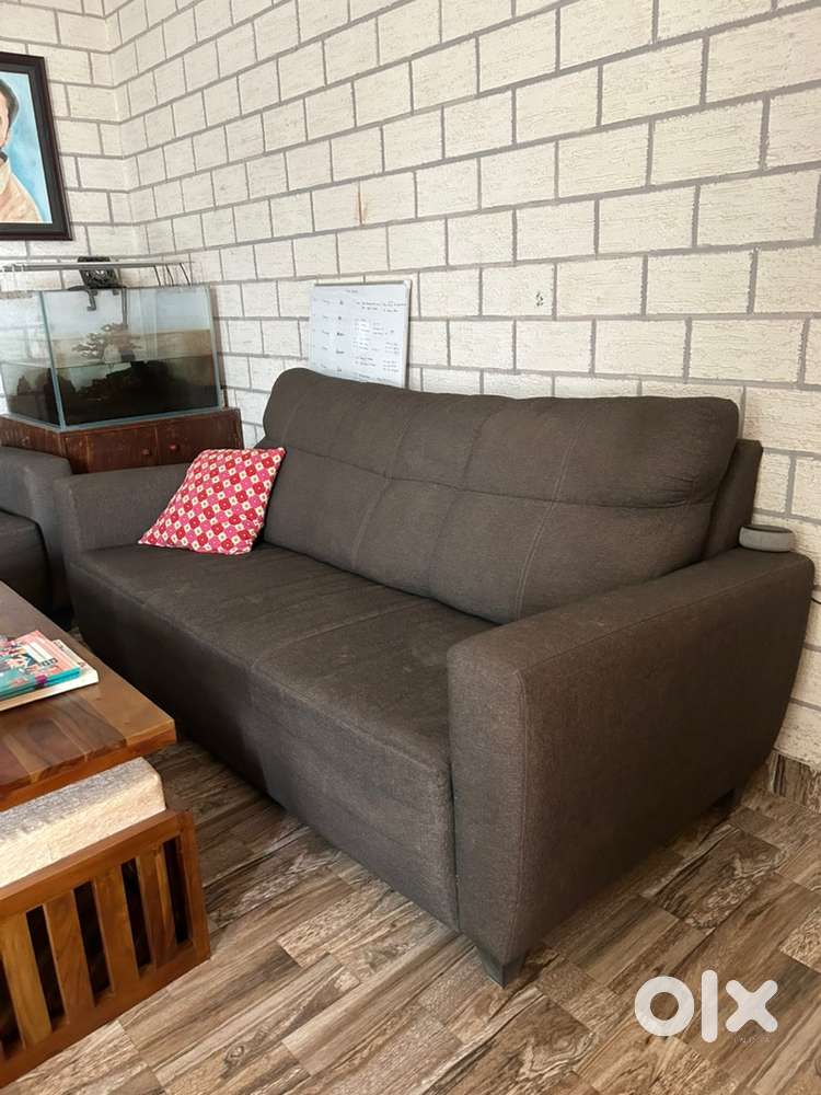 home centre brand sofa 3+2 seater
