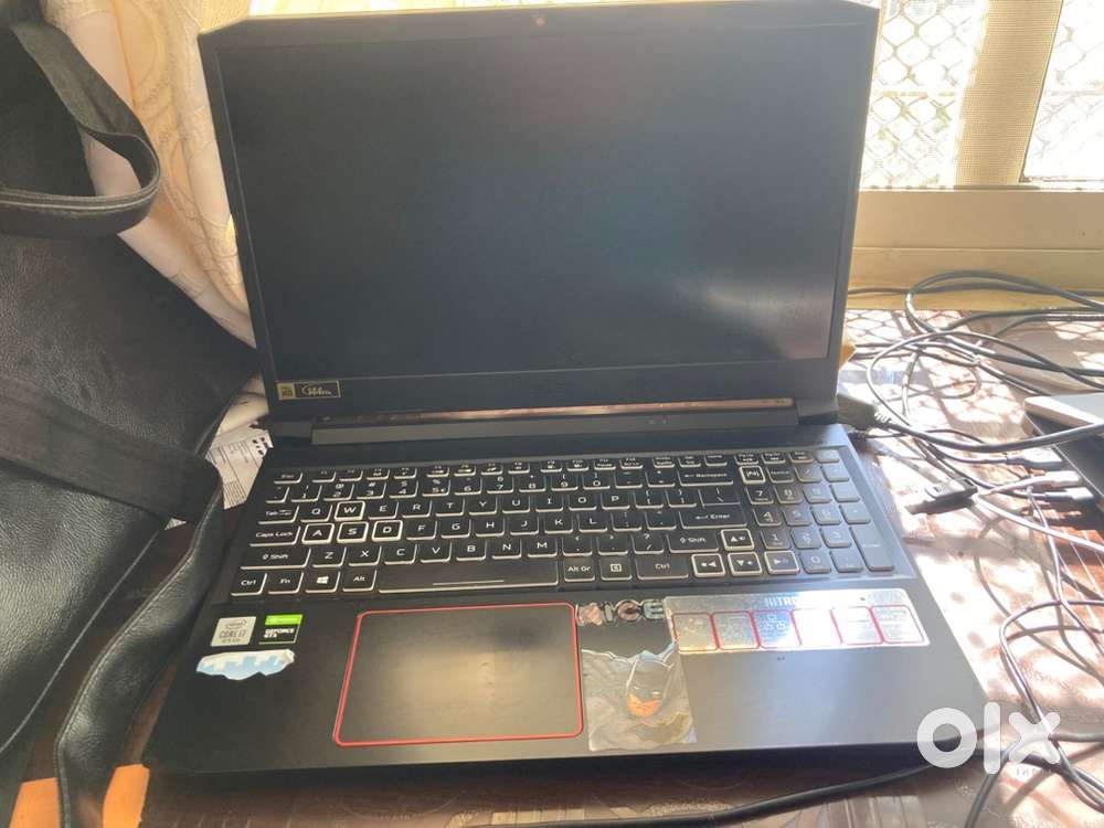 Acer nitro v gaming laptop