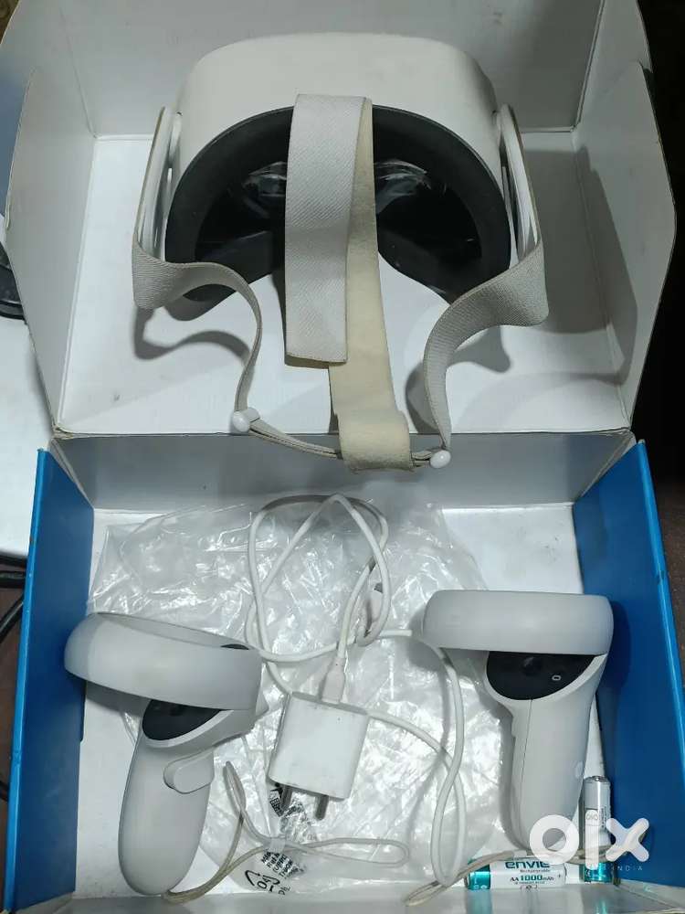 Meta Quest 2 Loaded with game