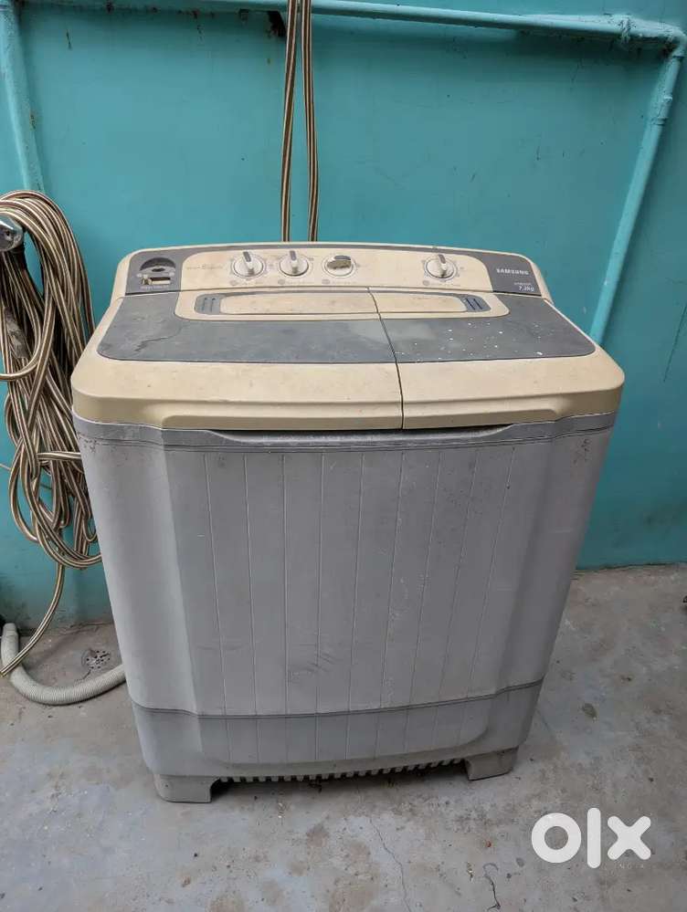Samsung semi automatic washing machine