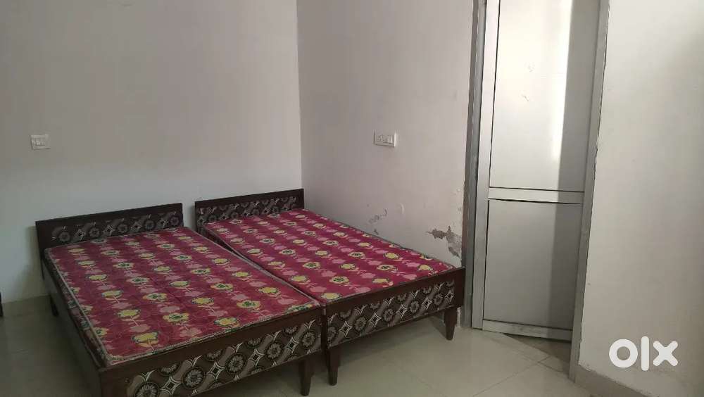 Single room with attach kitchen and bathroom, Almirah ,Ro