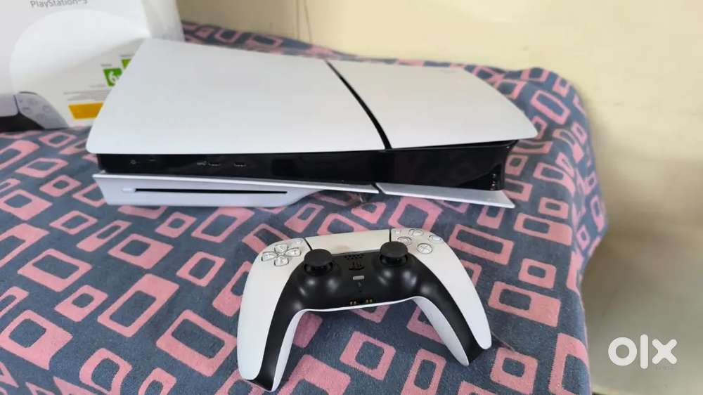 PS5 SLIM DISC EDITION 4 MONTHS WARRANTY