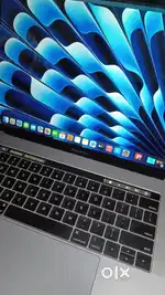 MacBook Pro 2018 – 15 Retina  Core i7 9th Gen  16GB RAM  256GB SSD