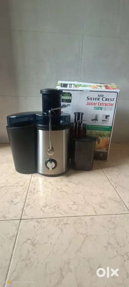 Juicer Mixer Grinder Extractor - Silver Crest