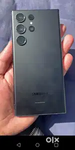 11 months old Samsung S23 Ultra(Global) available in good condition