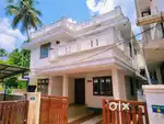 3.150 CENTS 3 BED HOUSE FOR SALE IN KUZHIVELIPADI.