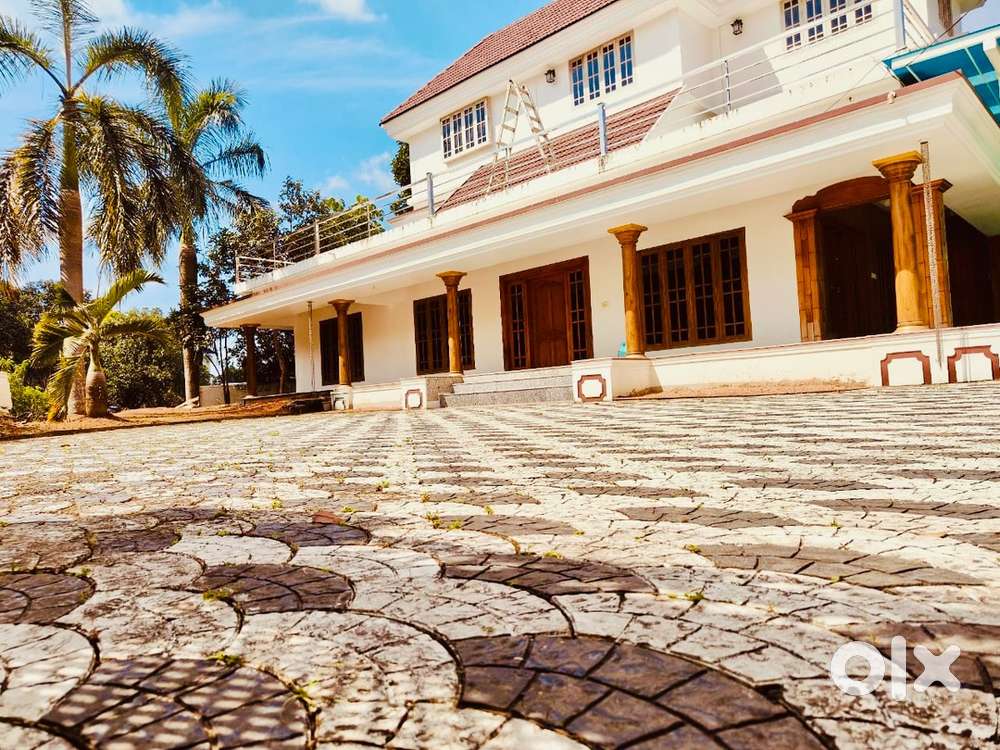 Luxury 4BHK Fully Furnished Villa with Swimming Pool for Rent