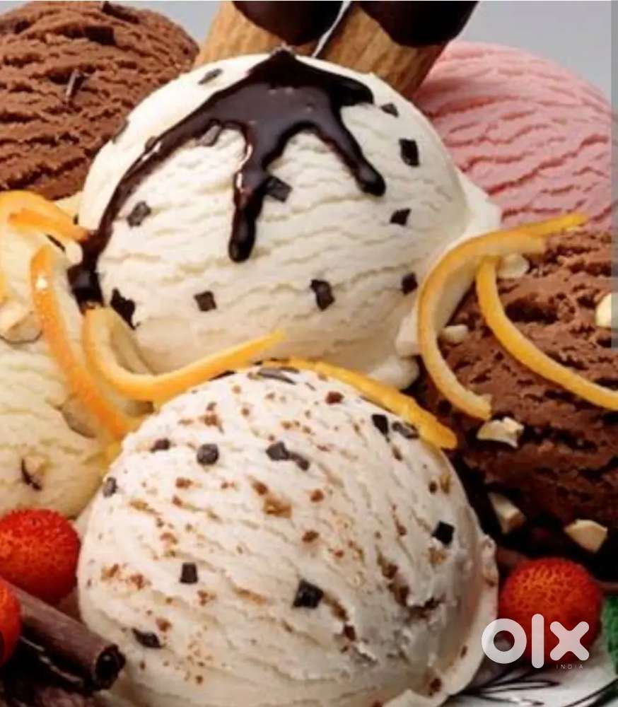 Wanted Ice Cream Shop Counter Staff ( Male)