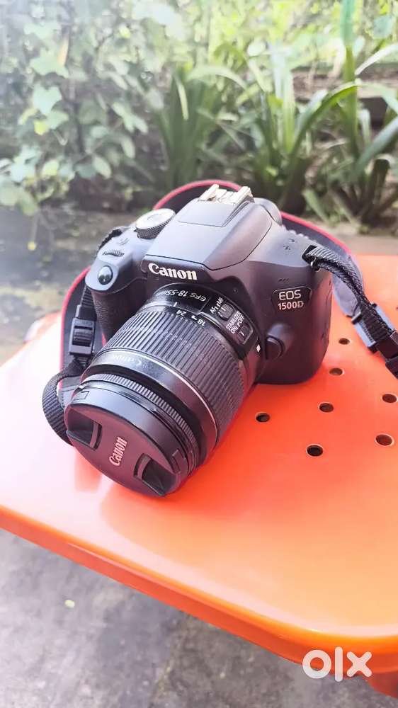Canon 1500D