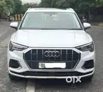 Audi Q3 40 TFSI Premium Plus, 2023, Petrol