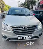 Toyota Innova 2.5 VX 8 STR, 2015, Diesel
