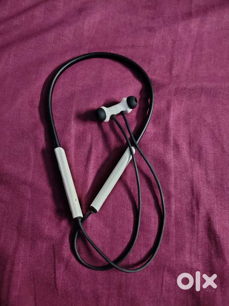 Realme buds wireless 3 neckband WHITE