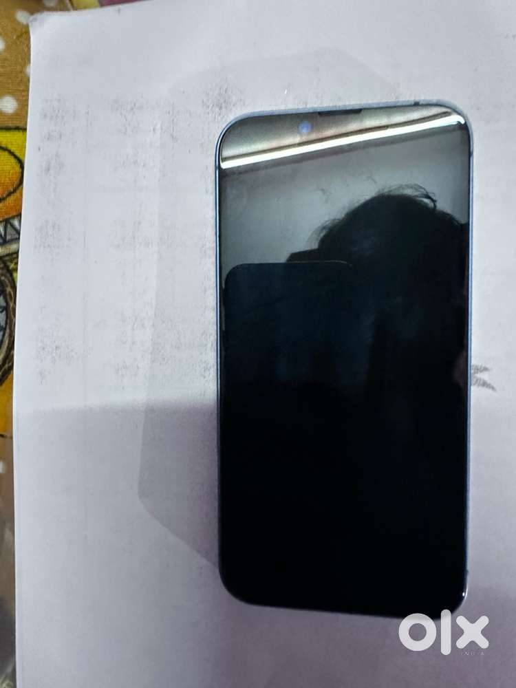 Iphone 14. Flawless and Good as NEW