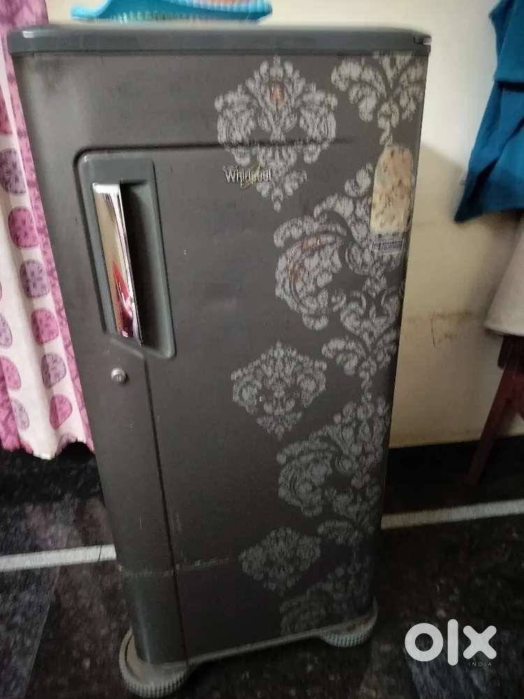 Whirlpool fridge price negotiable