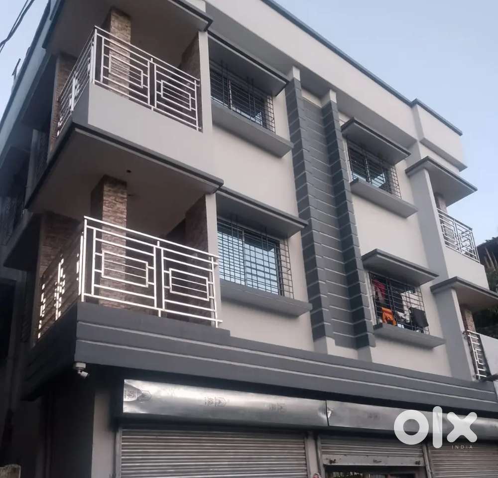 New ground floor flat of new building in peacful area near iskonmandir