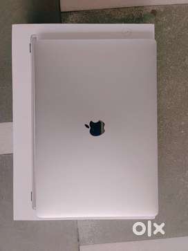 MacBook Pro | 15 | 2019 | 32GB, i9