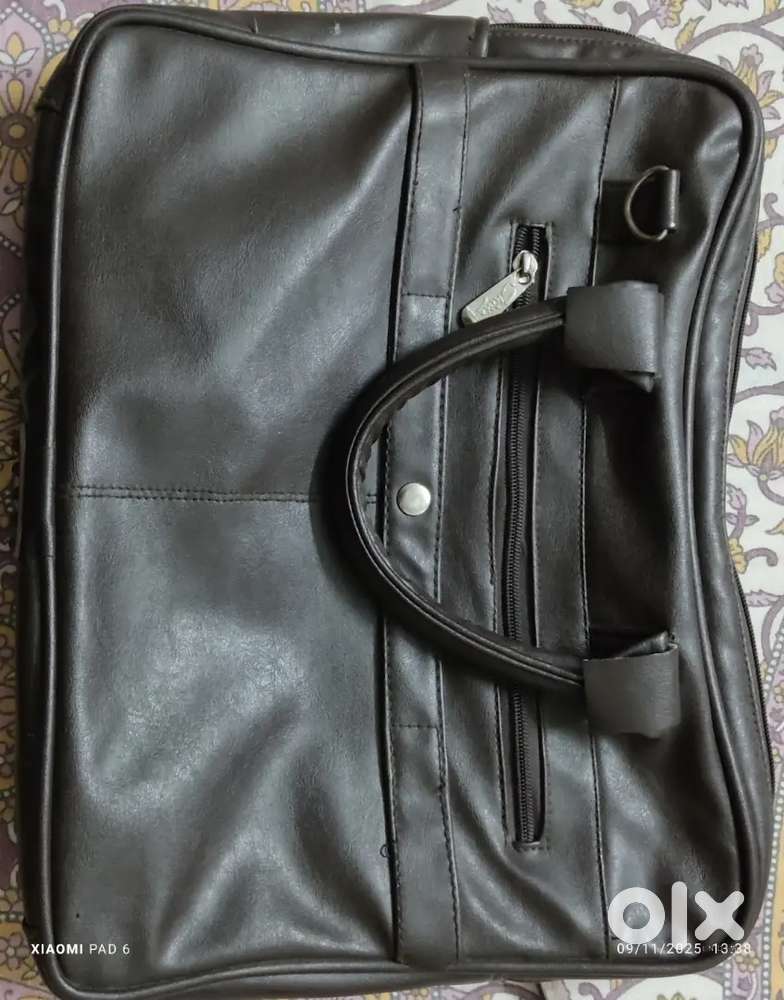 Leather bag for office
