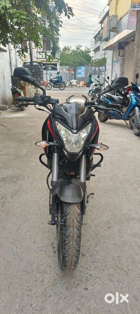 BAJAJ PULSAR NS200 2024 MODEL SALES