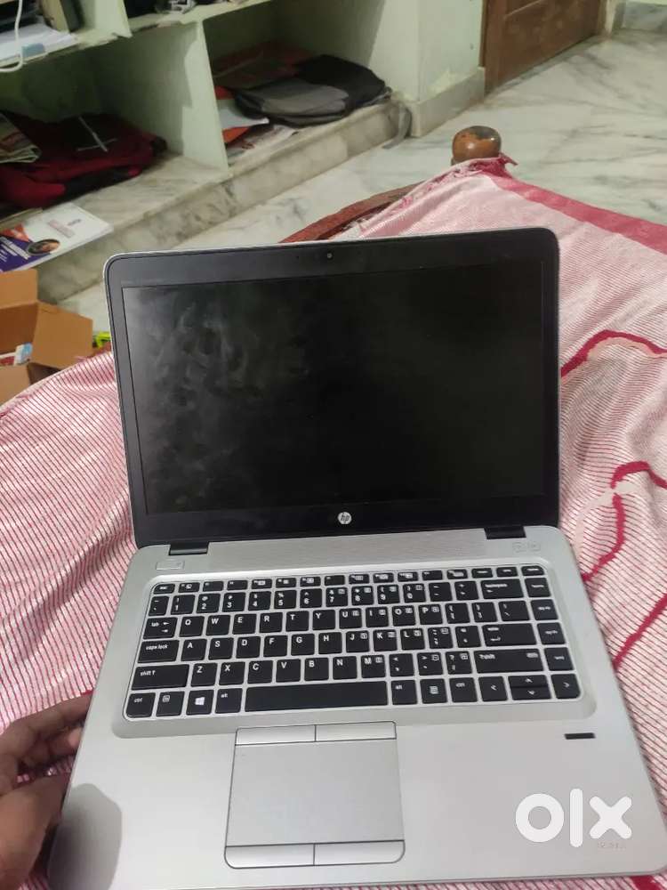 Amd a10 8gb ram.  256gbSSD hp elite book 745 g4