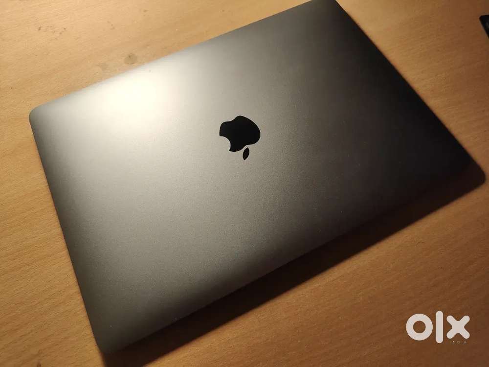 Selling my Macbook Air