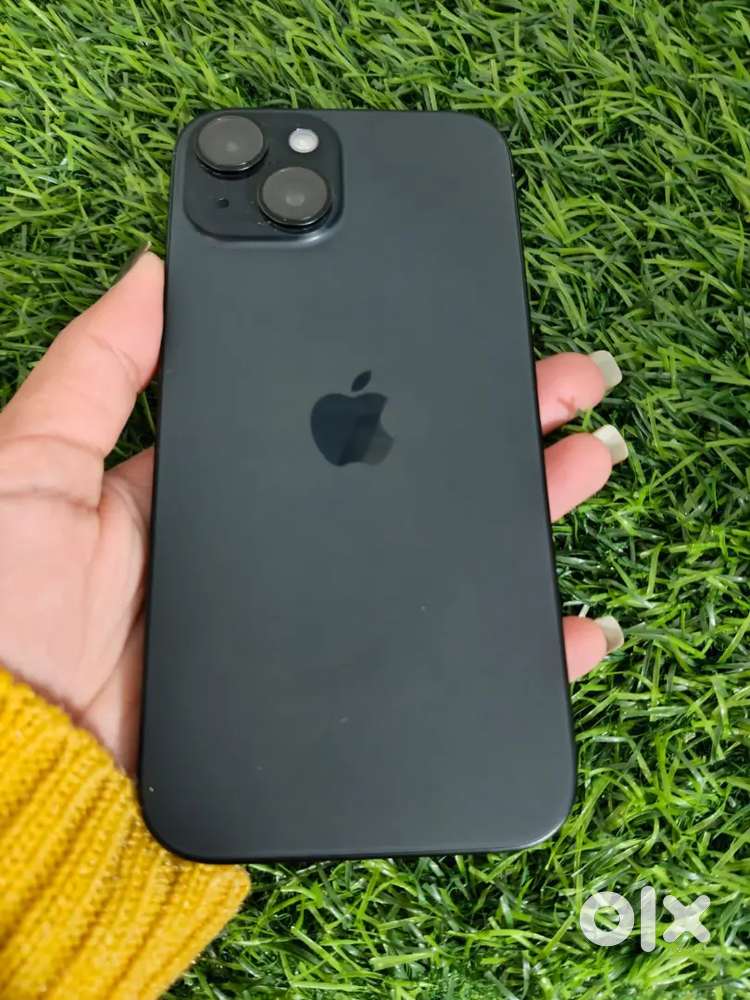 Selling my 4 months old I phone 15 in black colour/.Need urgent money