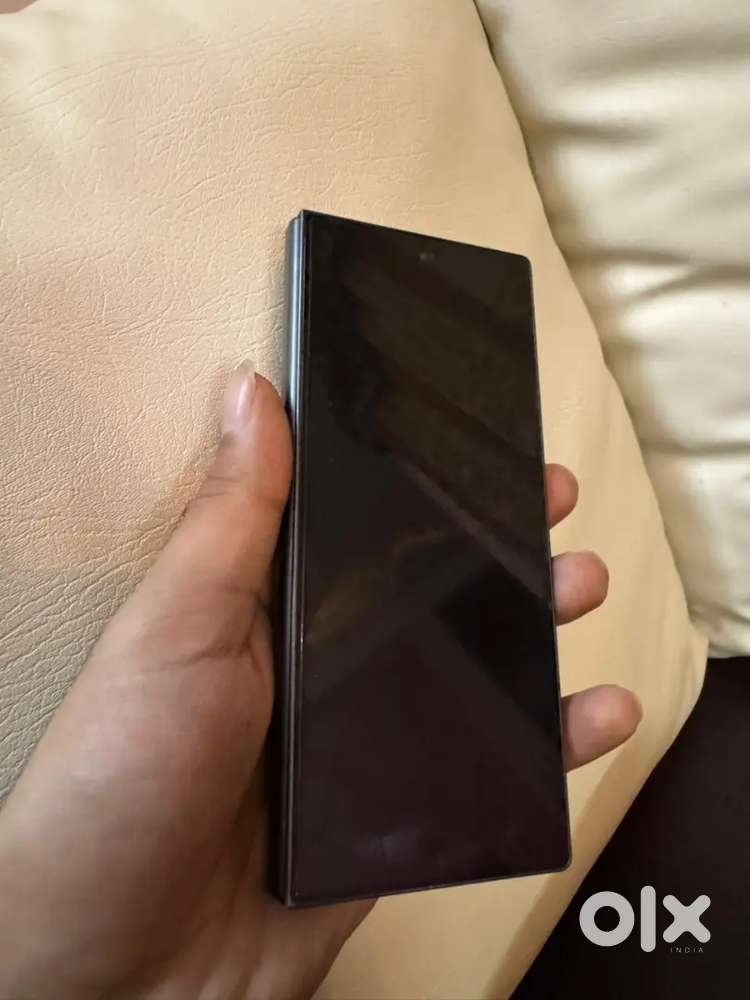 Samsung Z fold 6 crafted black edition