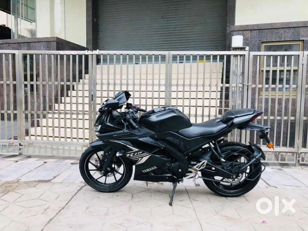 R15 V3 IN MINT CONDITION