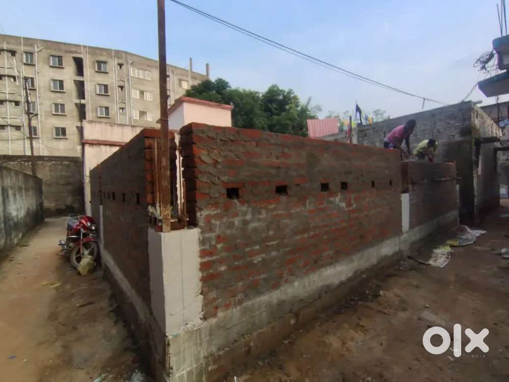 Deshbandhu road nistarini college opposite side second polot