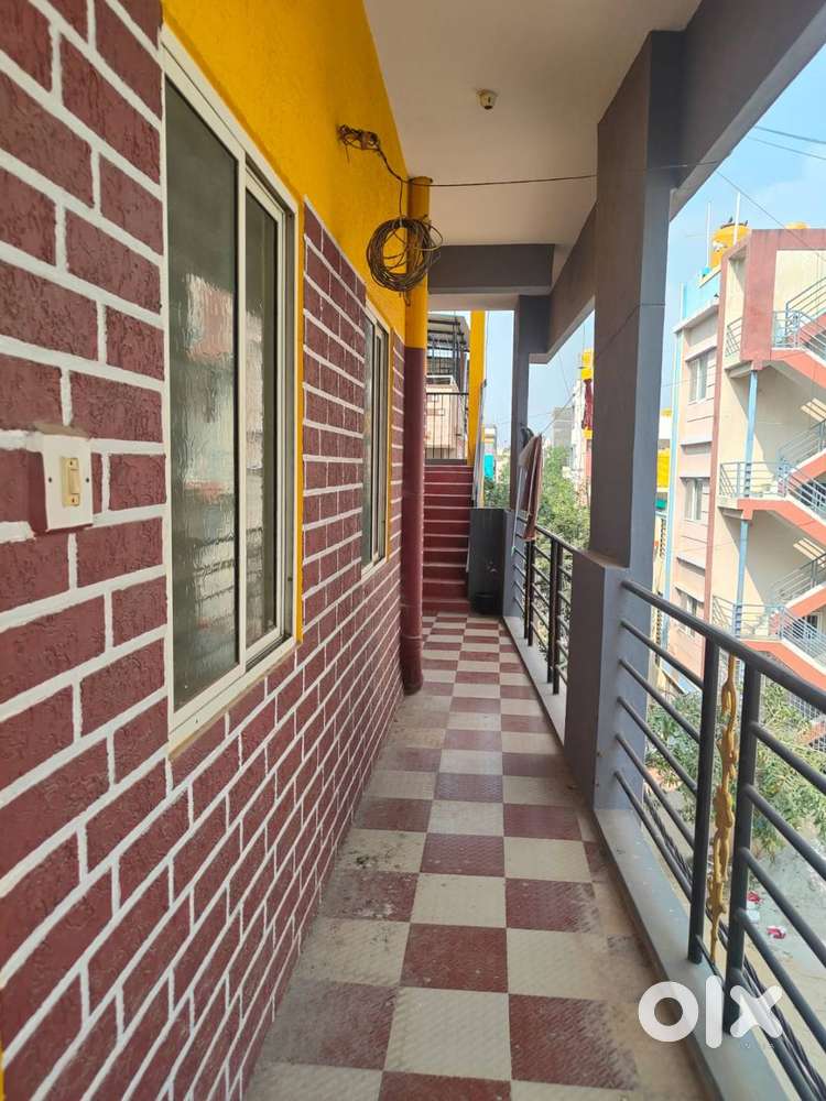 KR Puram 2BHK Flat for Lease
