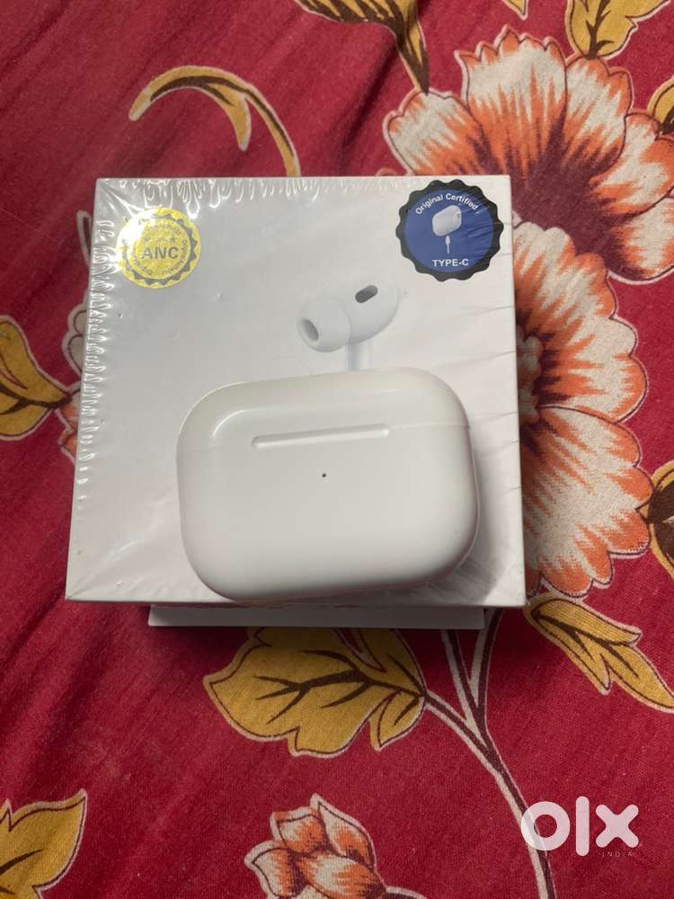 Airpods pro 2nd gen & Magnetic Charger