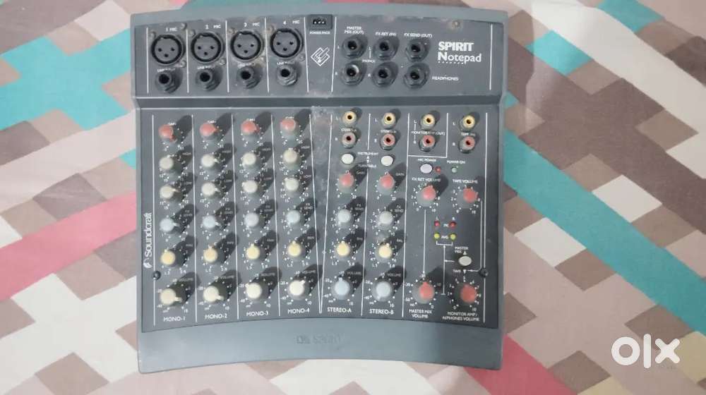 Soundcraft spirit notepad  mixer