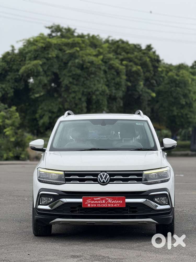 Volkswagen Taigun 1.0 TSI Topline AT, 2022, Petrol