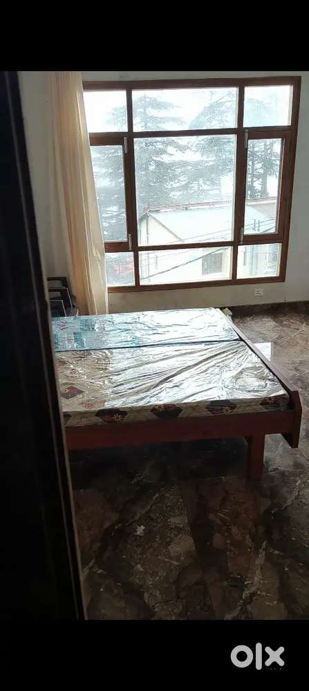 Brand new PG room available for girls in Kaithu, near Tara Hall