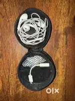 Apple earpods (original) with lightening connector