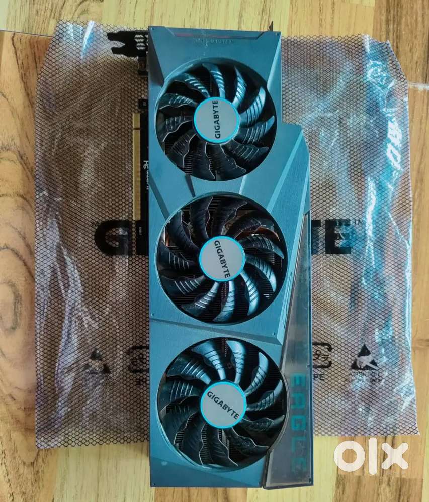 GeForce RTX 3080 Eagle 10G gigabyte graphic card