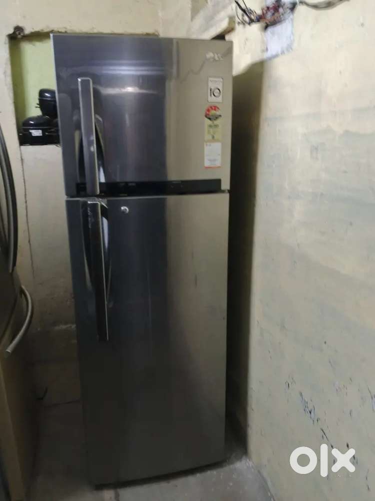 LG refrigerator perfect condition 361 liter capacity