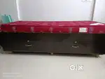 Single Cot with matress