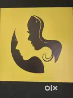 Senior experienced beautician